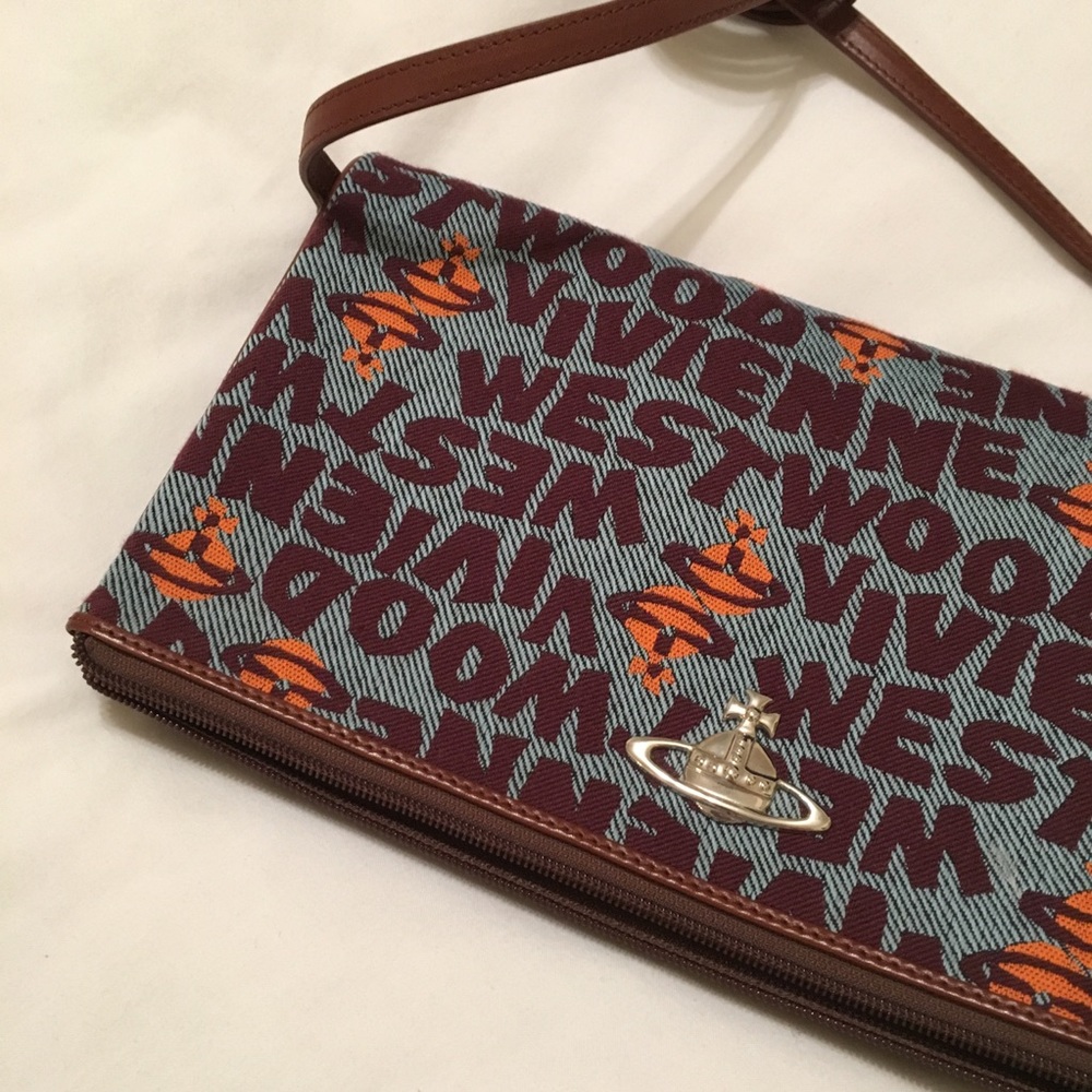 Vivienne Westwood Folded/Crossbody Clutch